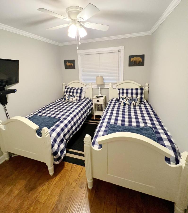 Adventure Awaits Aparthotel Beech Mountain Bagian luar foto